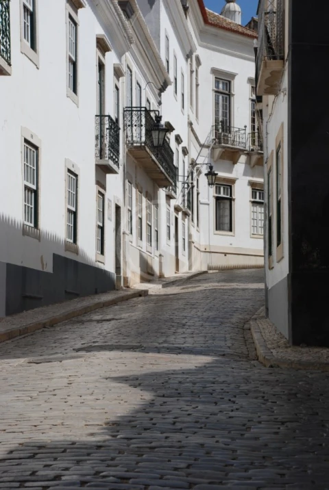 Terreno para Venda em Faro (Sé e São Pedro)