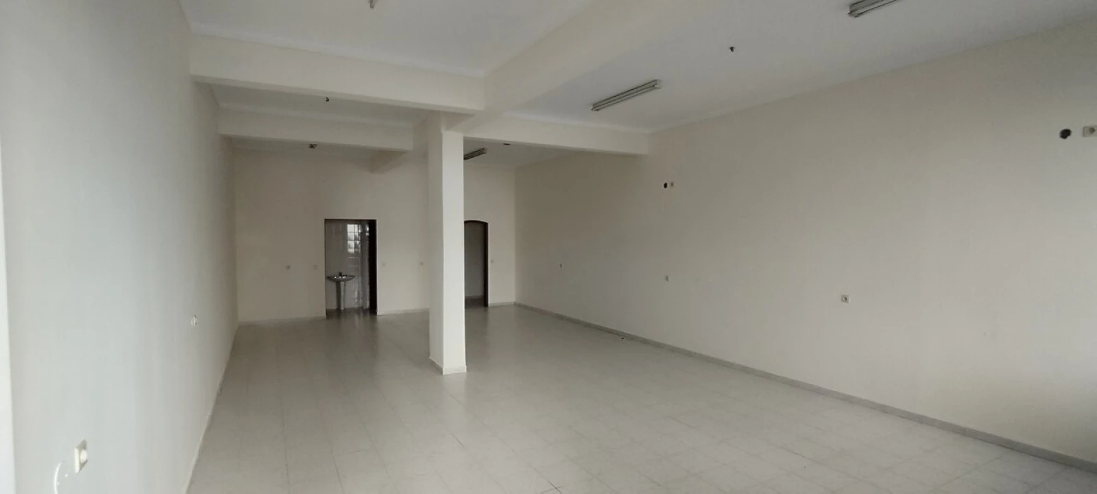 Loja para Venda em Cacém e São Marcos Foto 3