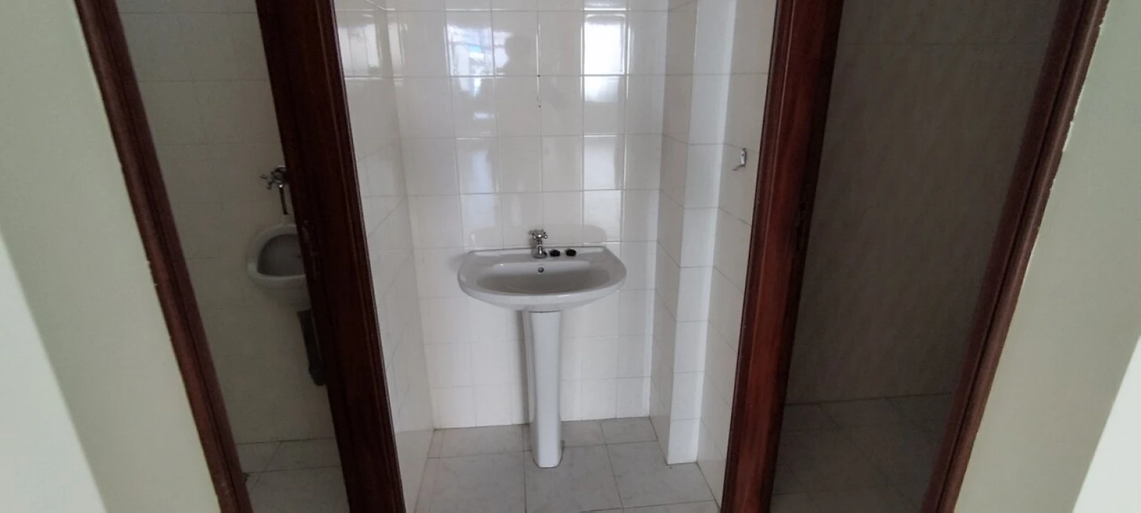 Loja para Venda em Cacém e São Marcos Foto 6