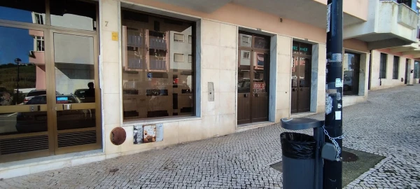 Loja para Venda em Cacém e São Marcos