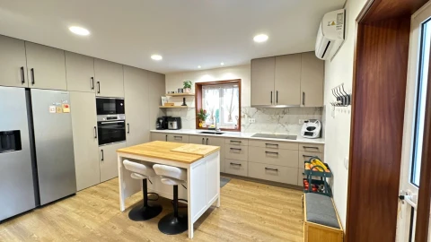 Moradia T4 para Venda em Póvoa de Varzim, Beiriz e Argivai