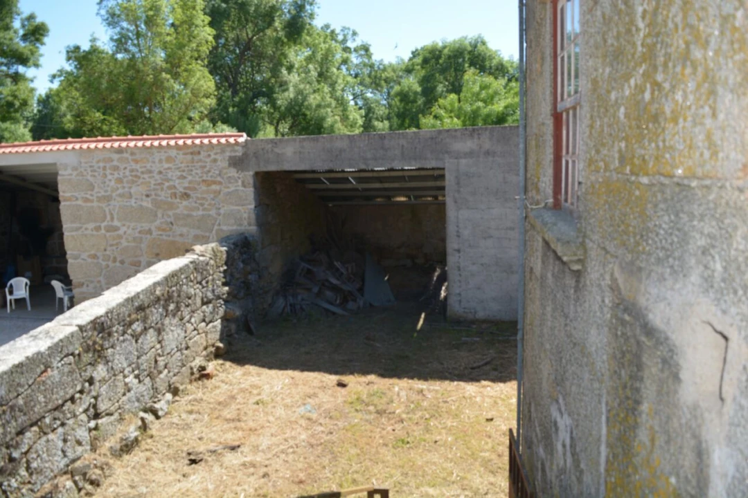 Moradia T4 para Venda em Pousade e Albardo Foto 54