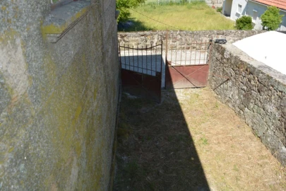 Moradia T4 para Venda em Pousade e Albardo