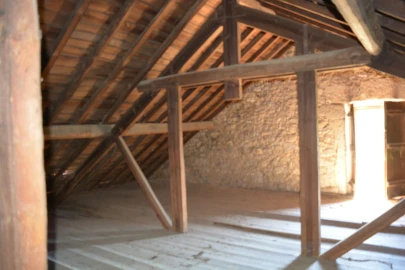 Moradia T4 para Venda em Pousade e Albardo