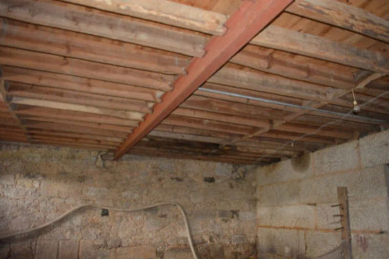 Moradia T4 para Venda em Pousade e Albardo Foto 34