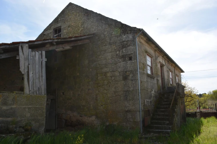 Moradia T4 para Venda em Pousade e Albardo Foto 48