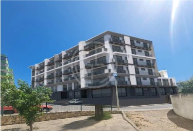 Terreno para Venda em Quarteira