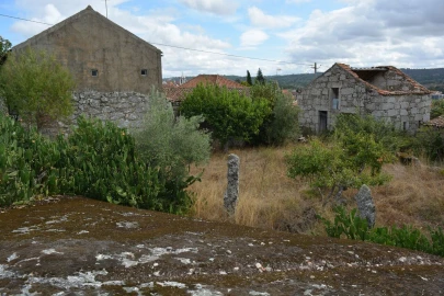 Moradia T6 para Venda em Alverca da Beira/Bouça Cova