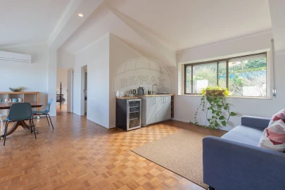 Moradia T5 para Venda em Santa Maria e São Miguel, São Martinho, São Pedro Penaferrim