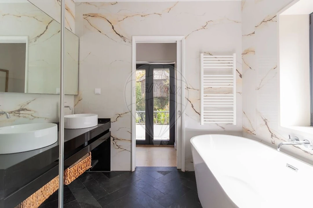 Moradia T5 para Venda em Santa Maria e São Miguel, São Martinho, São Pedro Penaferrim Foto 20