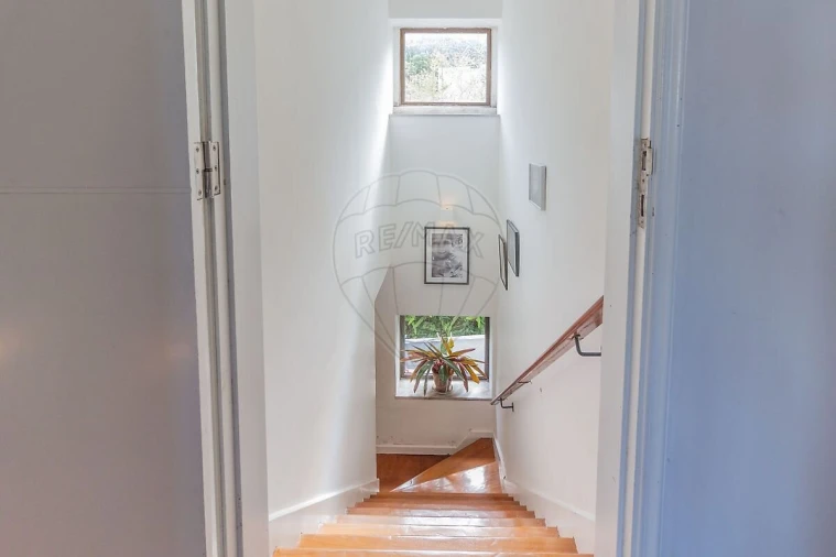 Moradia T5 para Venda em Santa Maria e São Miguel, São Martinho, São Pedro Penaferrim Foto 14