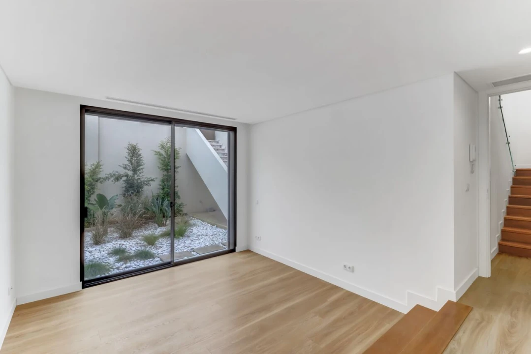 Moradia T4 para Venda em Cascais e Estoril Foto 32