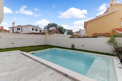 Moradia T4 para Venda em Cascais e Estoril