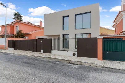 Moradia T4 para Venda em Cascais e Estoril