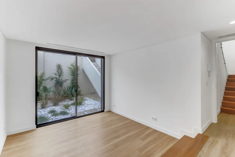 Moradia T4 para Venda em Cascais e Estoril Foto 32