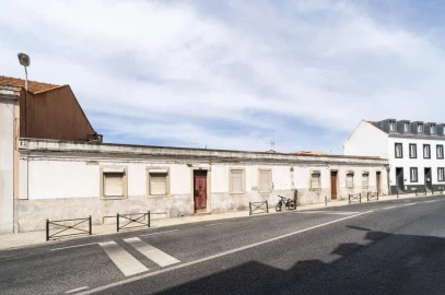 Prédio para Venda em Campo de Ourique