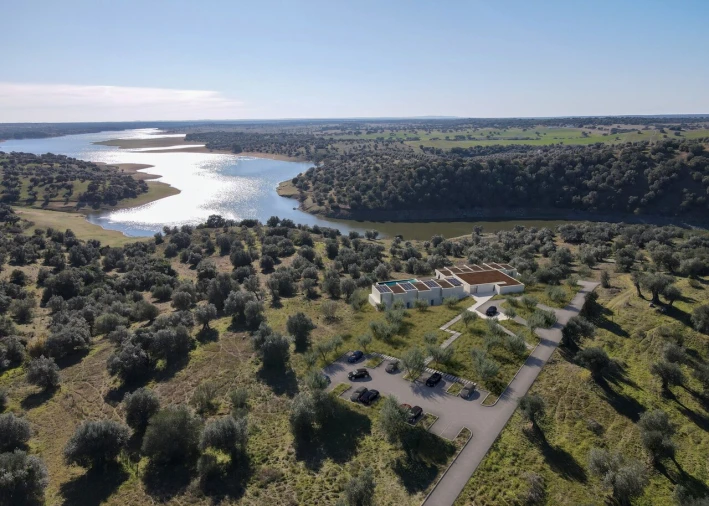 Prédio para Venda em Santa Maria do Castelo e Santiago e Santa Susana Foto 2
