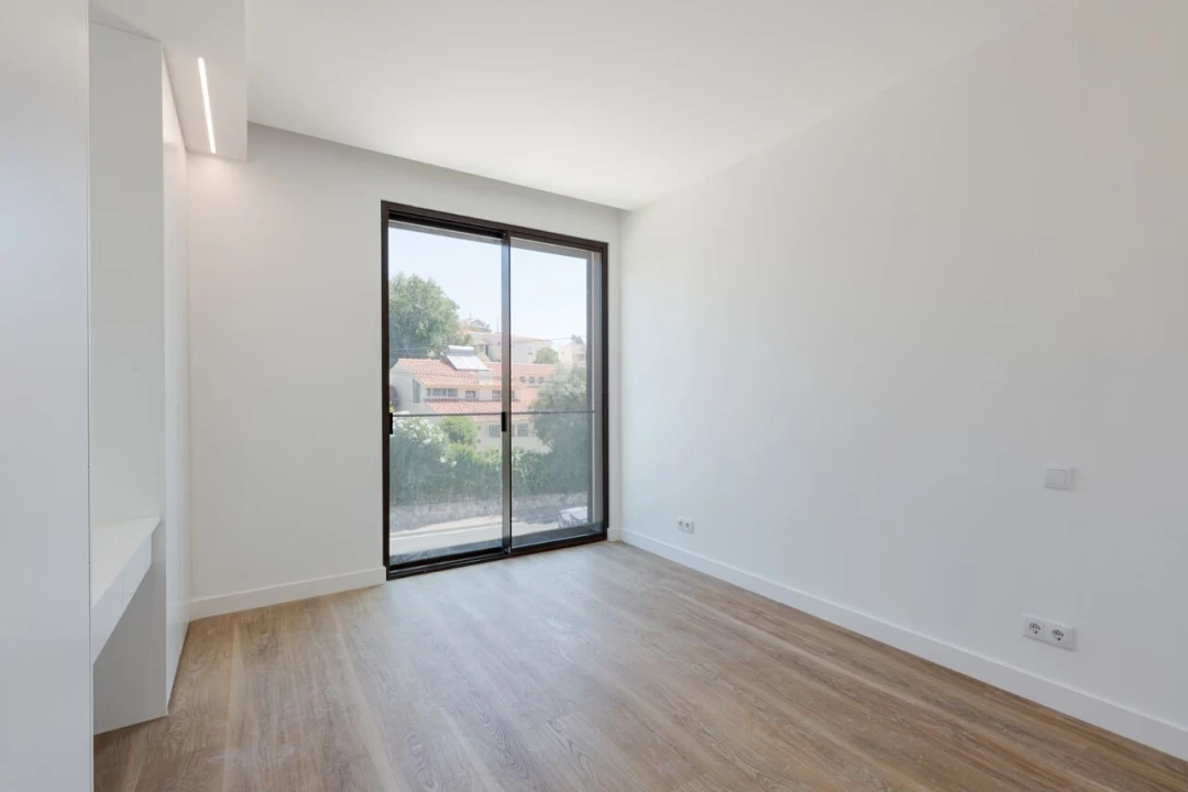 Moradia T3 para Venda em Alcabideche Foto 33