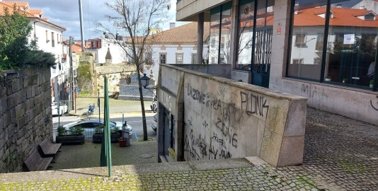 Loja para Venda em Viseu