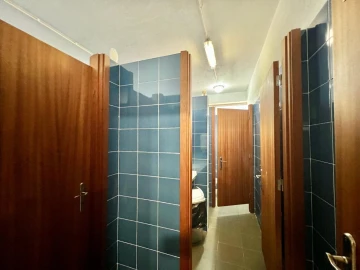 Armazém para Venda em Albergaria-A-Velha e Valmaior