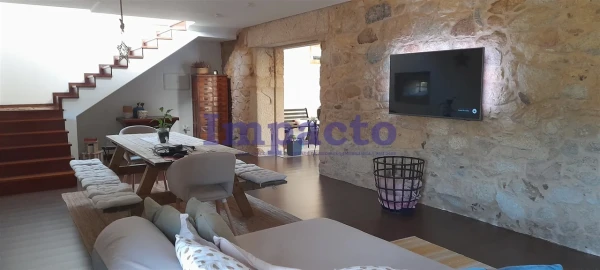 Moradia T3 para Venda em Vila Chã, Codal e Vila Cova de Perrinho