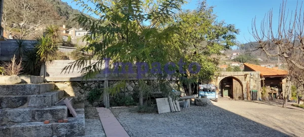 Moradia T3 para Venda em Vila Chã, Codal e Vila Cova de Perrinho