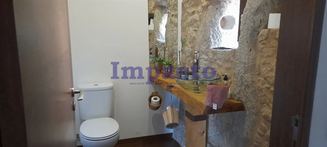 Moradia T3 para Venda em Vila Chã, Codal e Vila Cova de Perrinho Foto 9