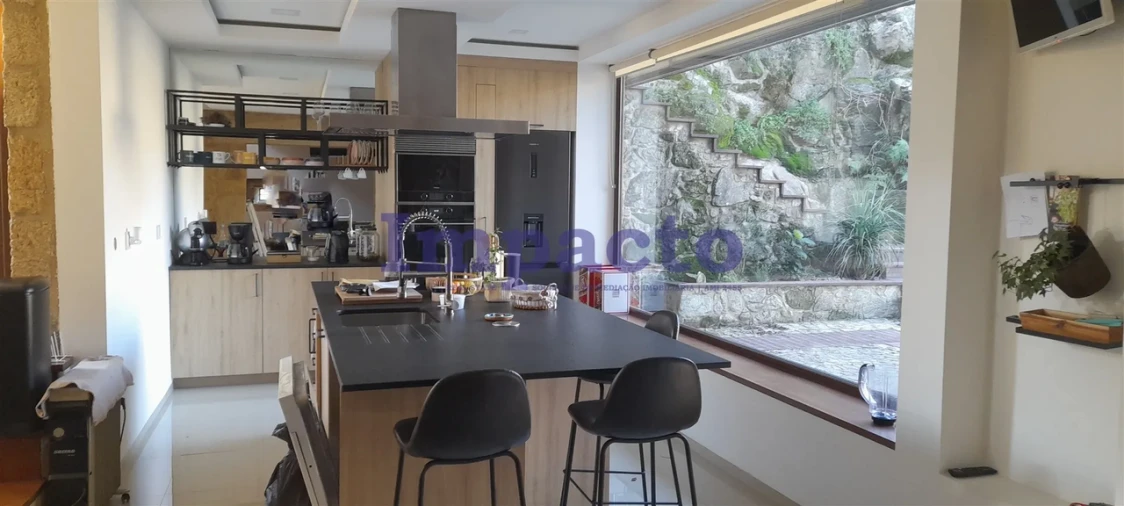 Moradia T3 para Venda em Vila Chã, Codal e Vila Cova de Perrinho Foto 5