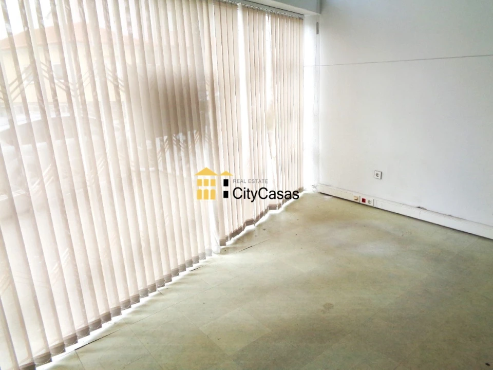 Loja para Venda em Paranhos Foto 12