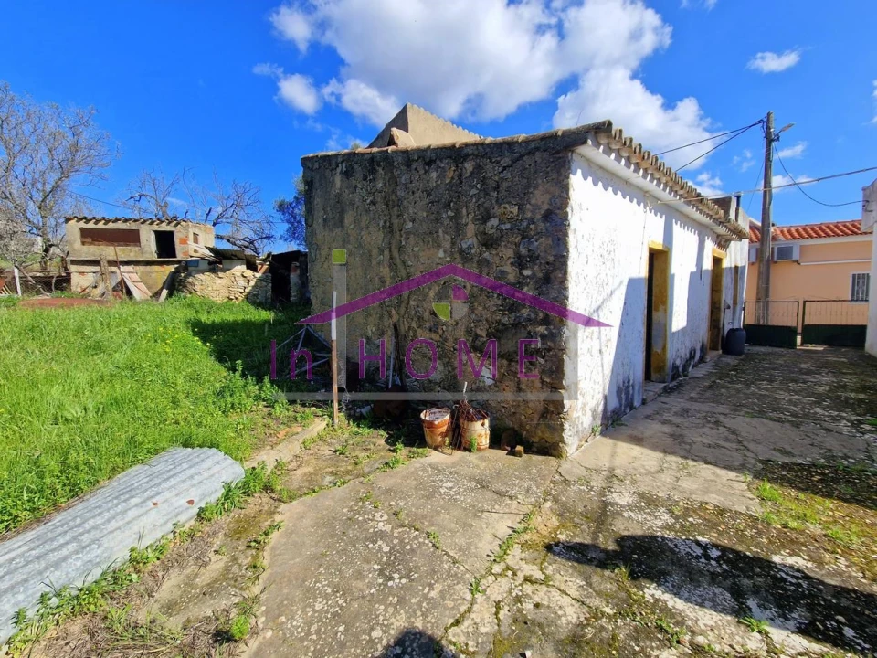 Moradia T4 para Venda em Loule (São Sebastião) Foto 12
