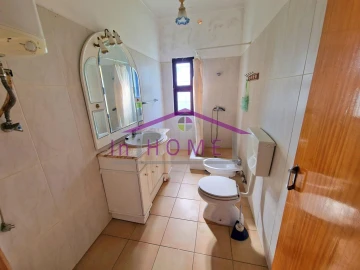 Moradia T4 para Venda em Loule (São Sebastião)