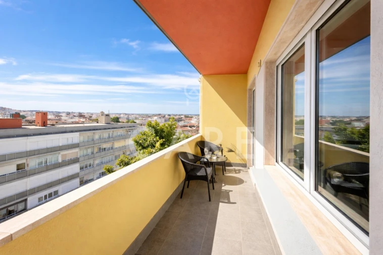 Apartamento T3 para Venda em Benfica Foto 8