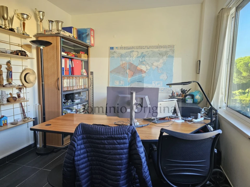 Apartamento T3 para Venda em Quarteira Foto 5
