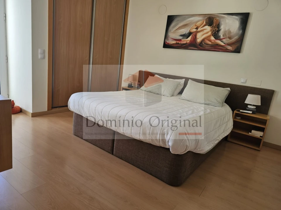 Apartamento T3 para Venda em Quarteira Foto 6