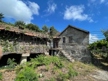 Moradia para Venda em Oliveira do Douro