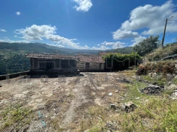 Moradia para Venda em Oliveira do Douro