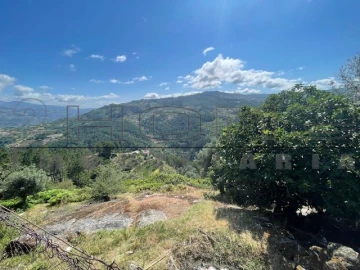 Moradia para Venda em Oliveira do Douro