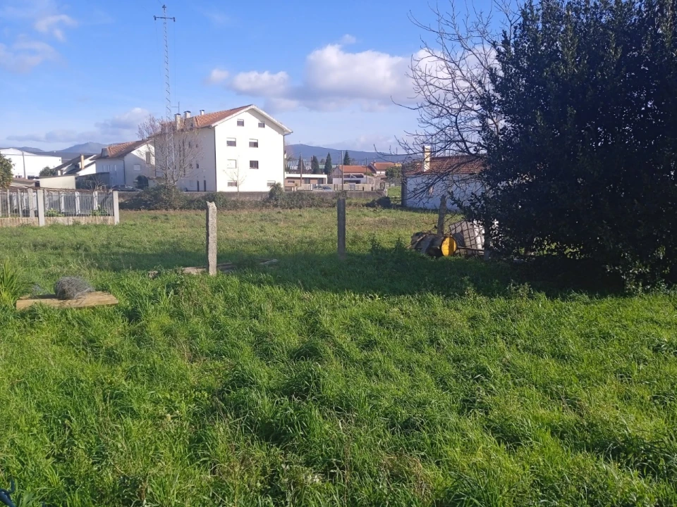 Moradia T3 para Venda em Campos e Vila Meã Foto 5