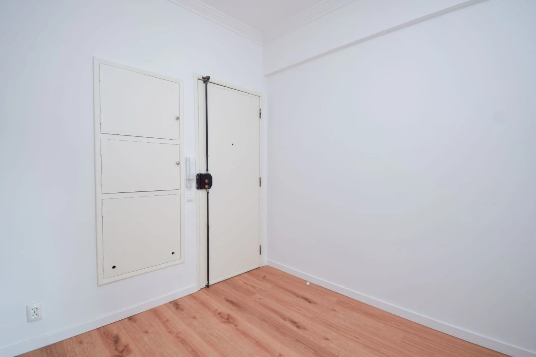Apartamento T2 para Arrendamento em Agualva e Mira-Sintra Foto 14