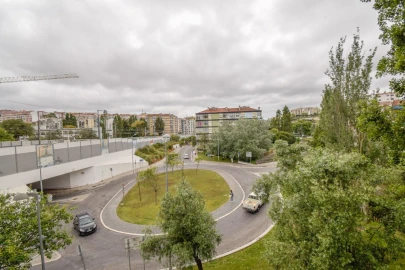 Apartamento T2 para Arrendamento em Agualva e Mira-Sintra