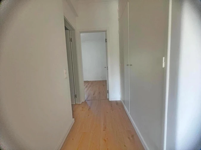 Apartamento T2 para Arrendamento em Agualva e Mira-Sintra Foto 6