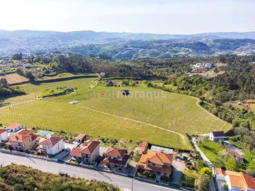 Quinta T3 para Venda em Lufrei