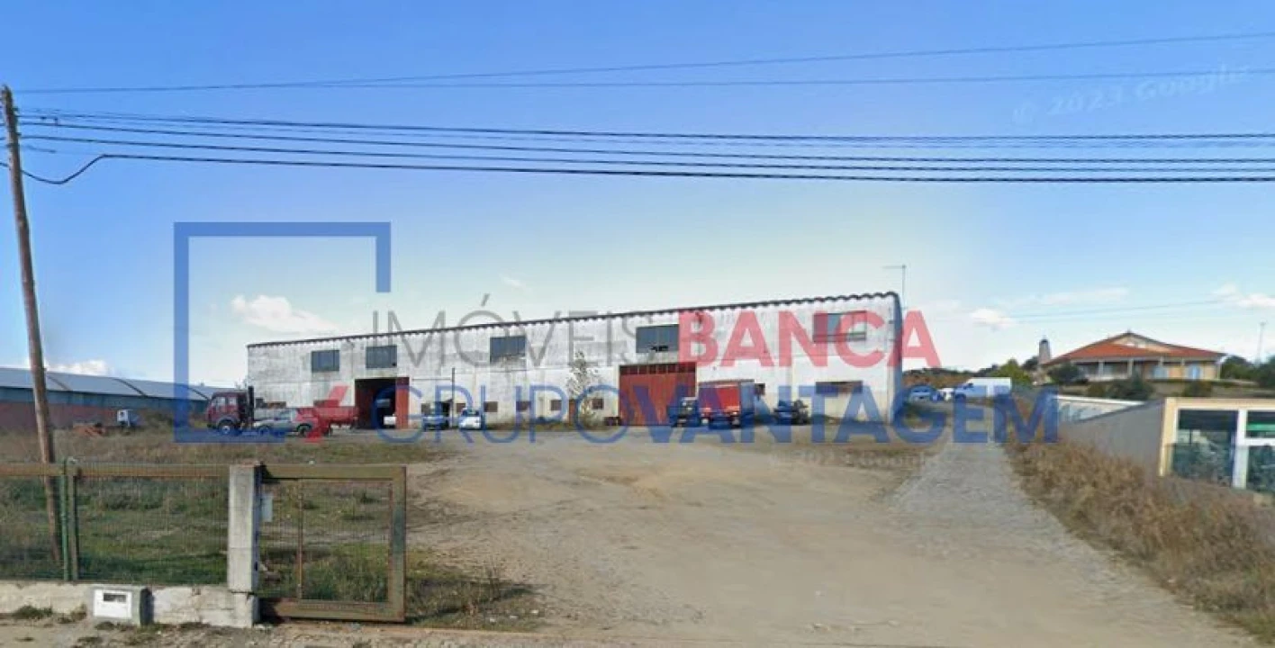 Armazém para Venda em Nogueira Foto 5