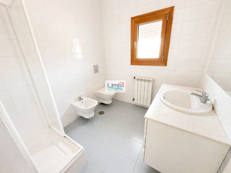 Moradia T5 para Venda em Porto de Mós - São João Baptista e São Pedro Foto 23