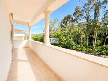 Moradia T5 para Venda em Porto de Mós - São João Baptista e São Pedro