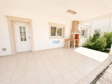 Moradia T5 para Venda em Porto de Mós - São João Baptista e São Pedro