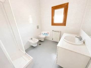 Moradia T5 para Venda em Porto de Mós - São João Baptista e São Pedro