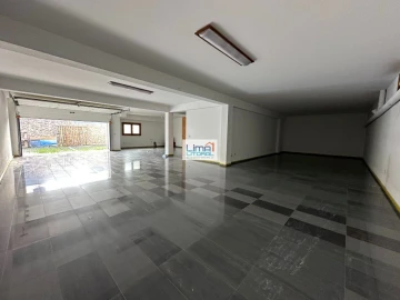 Moradia T5 para Venda em Porto de Mós - São João Baptista e São Pedro