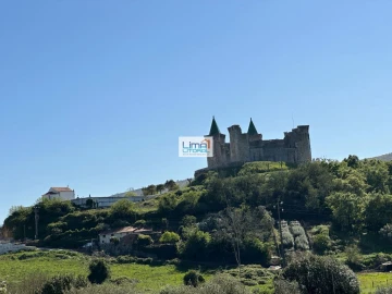 Moradia T5 para Venda em Porto de Mós - São João Baptista e São Pedro