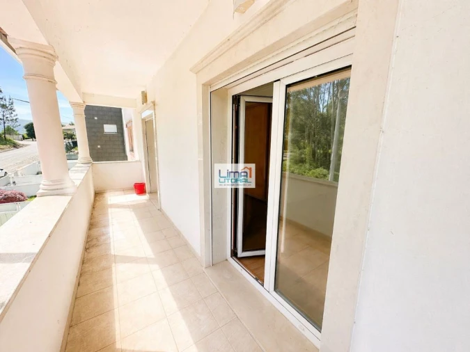 Moradia T5 para Venda em Porto de Mós - São João Baptista e São Pedro Foto 18